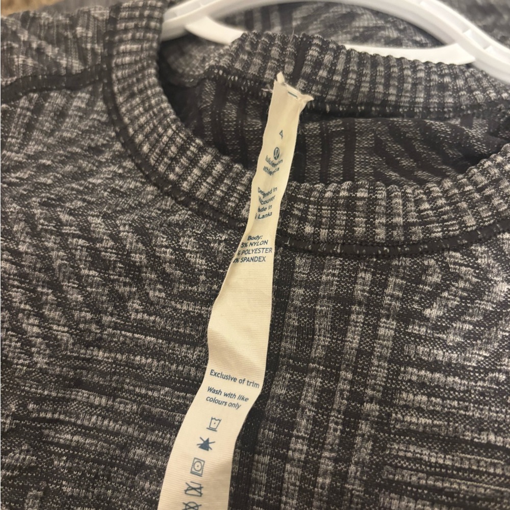 Lululemon Rest Less Pullover - Picture 6 of 6